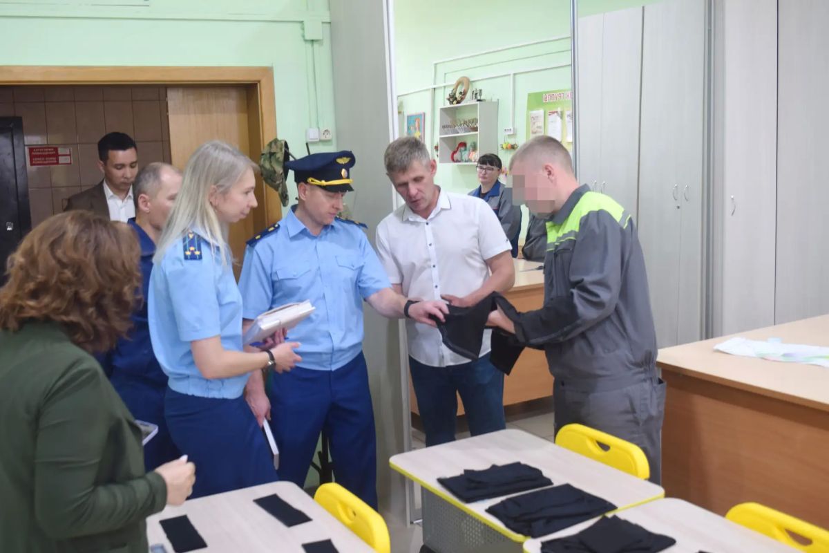 Зампрокурора Кировской области проверил спецучреждение для несовершеннолетних правонарушителей в Орлове
