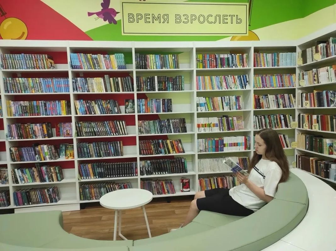 В Белой Холунице презентовали модельную библиотеку: она стала первой в Кировской области в 2026 году В Белой Холунице презентовали модельную библиотеку: она стала первой в Кировской области в 2026 году
