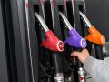 Сегодня на 8 часов утра в Кирове продают топливо 12 заправочных станций — «Лукойл», «Движение», «Irbis»