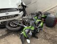 В Кирове на улице Щорса произошла авария с участием автомобиля и мотоцикла