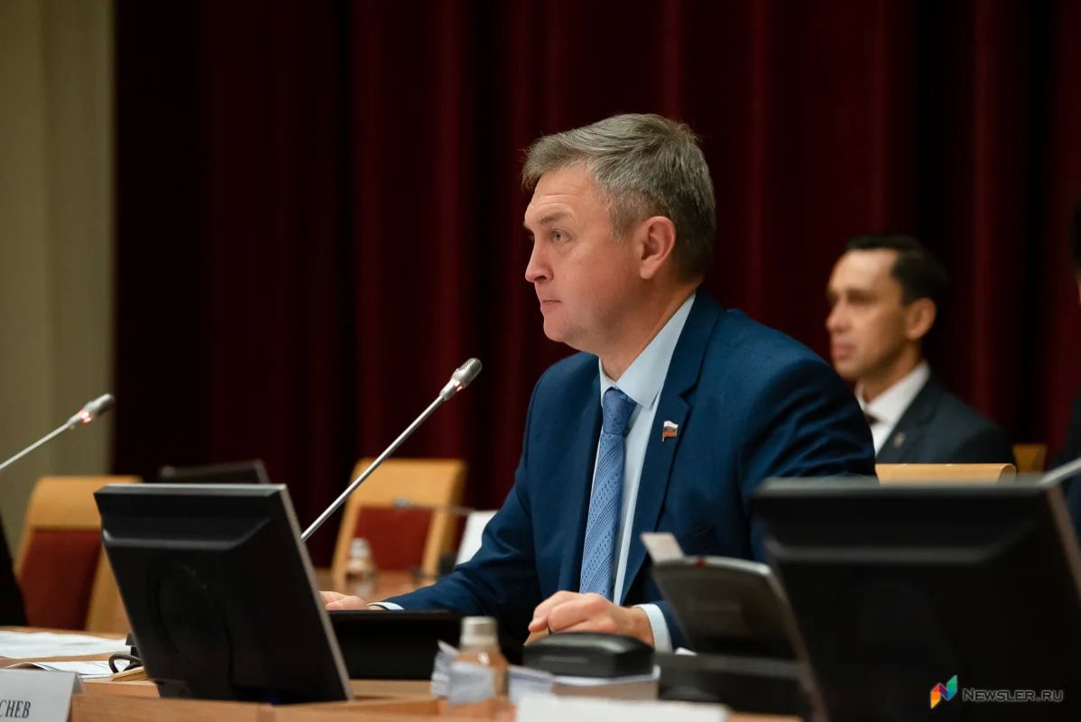 Председатель Законодательного собрания Кировской области Роман Береснев занял 35-е место в рейтинге медиаактивности глав законодательных органов субъектов РФ за июнь