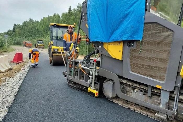 Продолжается строительство дороги на северо-запад Кировской области Продолжается строительство дороги на северо-запад Кировской области