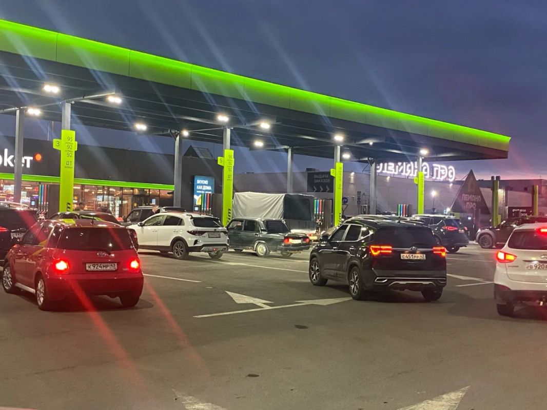 На АЗС «Ирбис» ввели ограничения по номерам автомобилей, но отсутствует бензин АИ-95