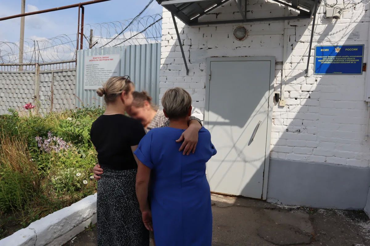 Осуждённой из кировской колонии №33 предоставили краткосрочный отпуск с выездом за пределы учреждения