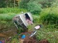 В Оричевском районе автомобиль съехал в кювет и перевернулся