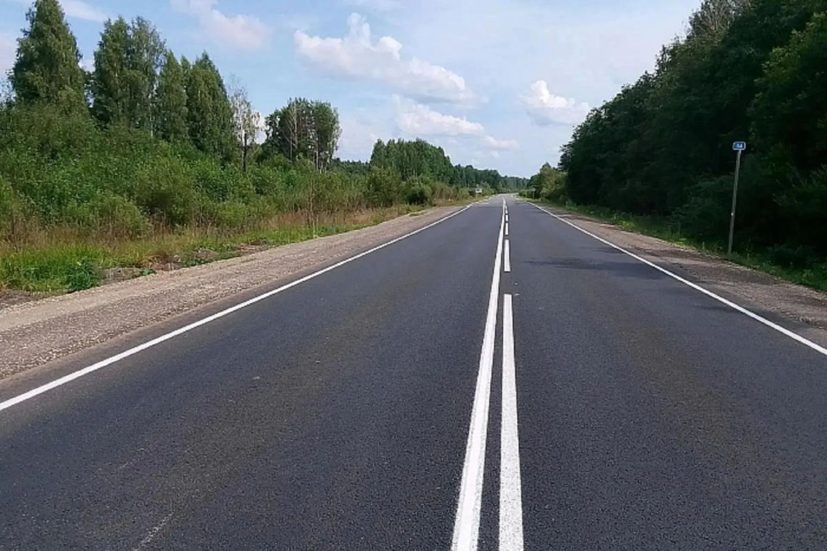 Досрочно завершен ремонт важнейшей трассы, соединяющей Кировскую область и Удмуртию (Киров — Фаленки — граница УР)