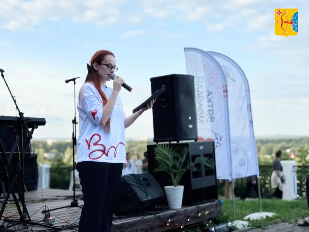 В Александровском саду Кирова состоялся музыкальный вечер «Квартирник» В Александровском саду Кирова состоялся музыкальный вечер «Квартирник»