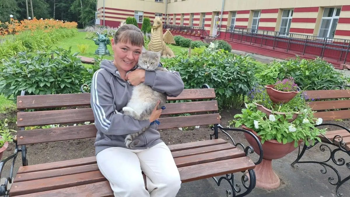В Советском доме-интернате работает пушистый доктор