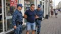 В Кирове задержали мужчину, подозреваемого в краже бутылки джина из магазина на улице Спасской
