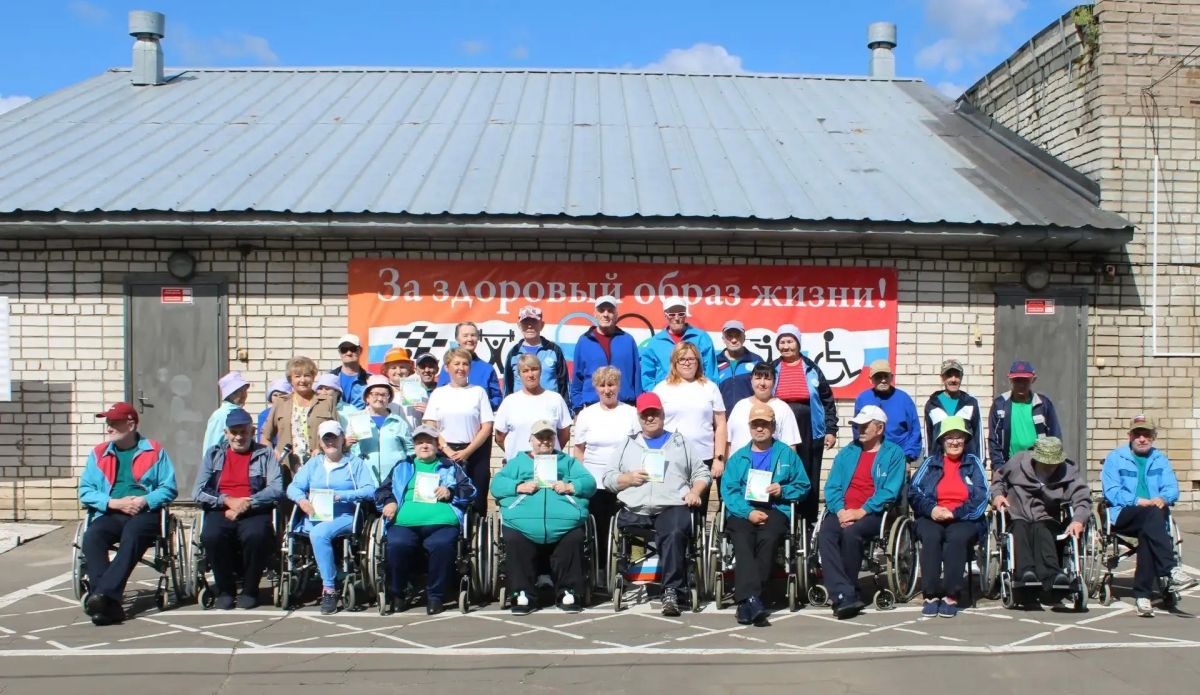 Кто спортом занимается, тот силы набирается! Кто спортом занимается, тот силы набирается!