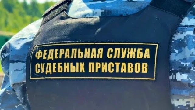 Родственники спасли жительницу Подосиновского района от потери квартиры, закрыв её долг