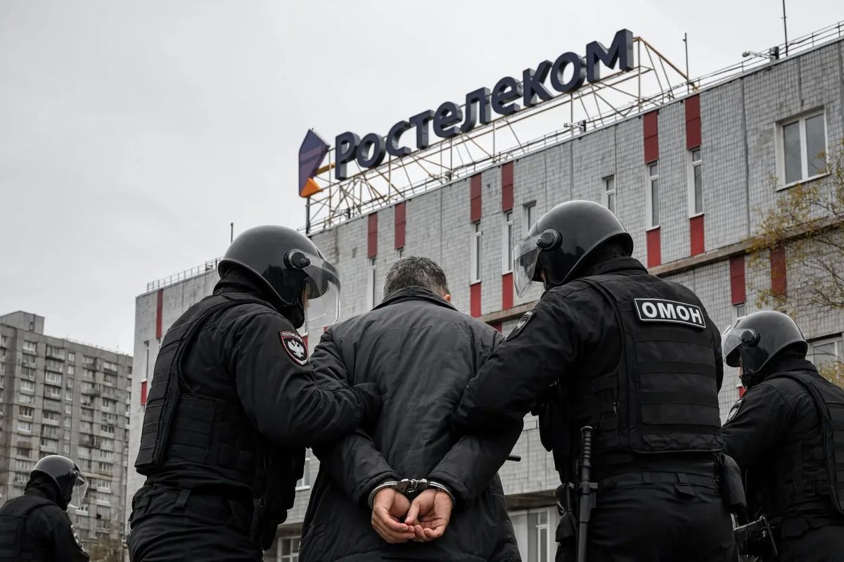 Директор центра эксплуатации Кировского филиала ПАО «Ростелеком» Александр Барбашов задержан при получении взятки