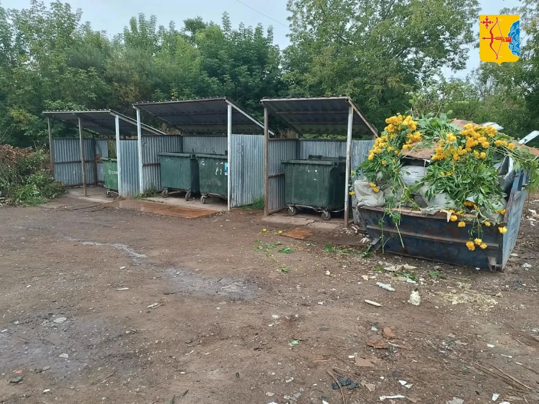 В Кирове на семи проблемных контейнерных площадках, где часто возникают незаконные свалки, установили видеокамеры В Кирове на семи проблемных контейнерных площадках, где часто возникают незаконные свалки, установили видеокамеры