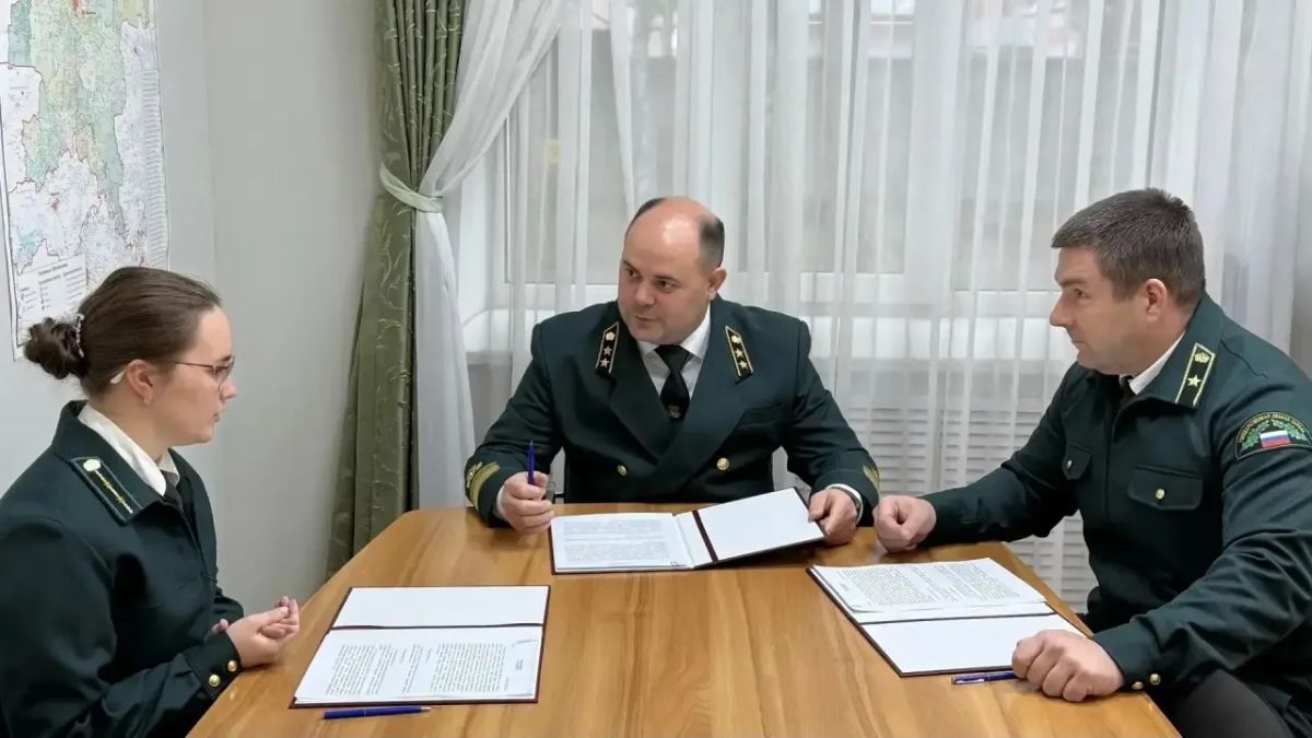 В Кировской области заключены соглашения с молодыми специалистами лесного хозяйства В Кировской области заключены соглашения с молодыми специалистами лесного хозяйства