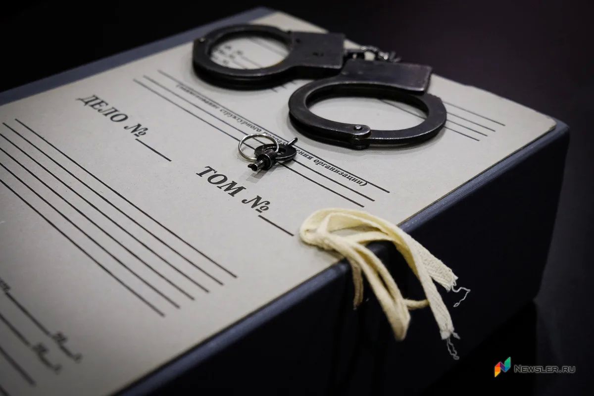 Суд в Кировской области приговорил 19-летнего жителя Слободского к 6 месяцам и 10 дням лишения свободы в колонии общего режима за кражу денег с банковской карты знакомой