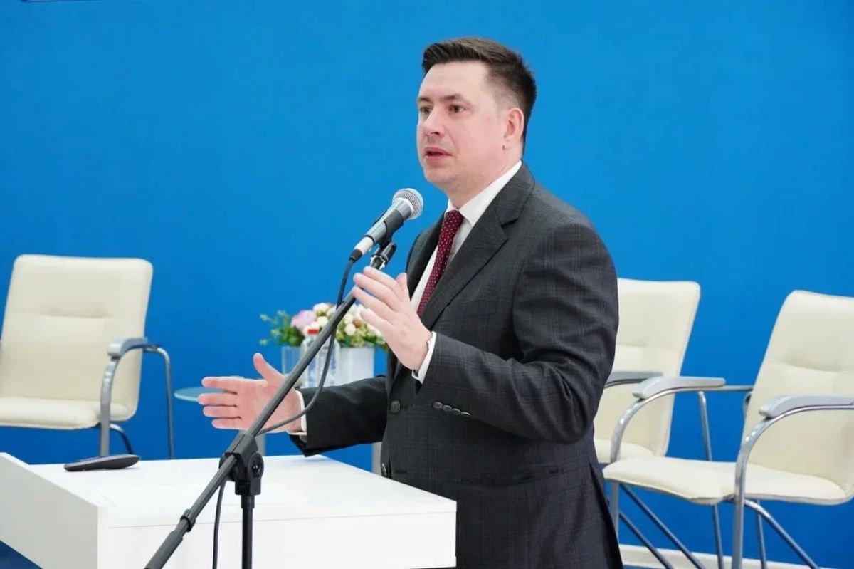 Педагоги Кировской области внесли предложения по укреплению престижа профессии Педагоги Кировской области внесли предложения по укреплению престижа профессии