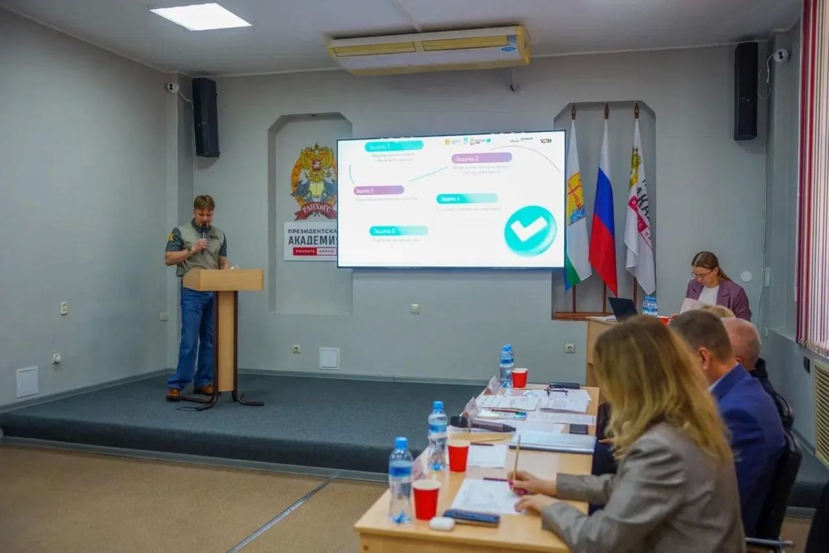 Александр Соколов: Участники первого потока Вятского корпуса Защитников Отечества представили выпускные работы Александр Соколов: Участники первого потока Вятского корпуса Защитников Отечества представили выпускные работы