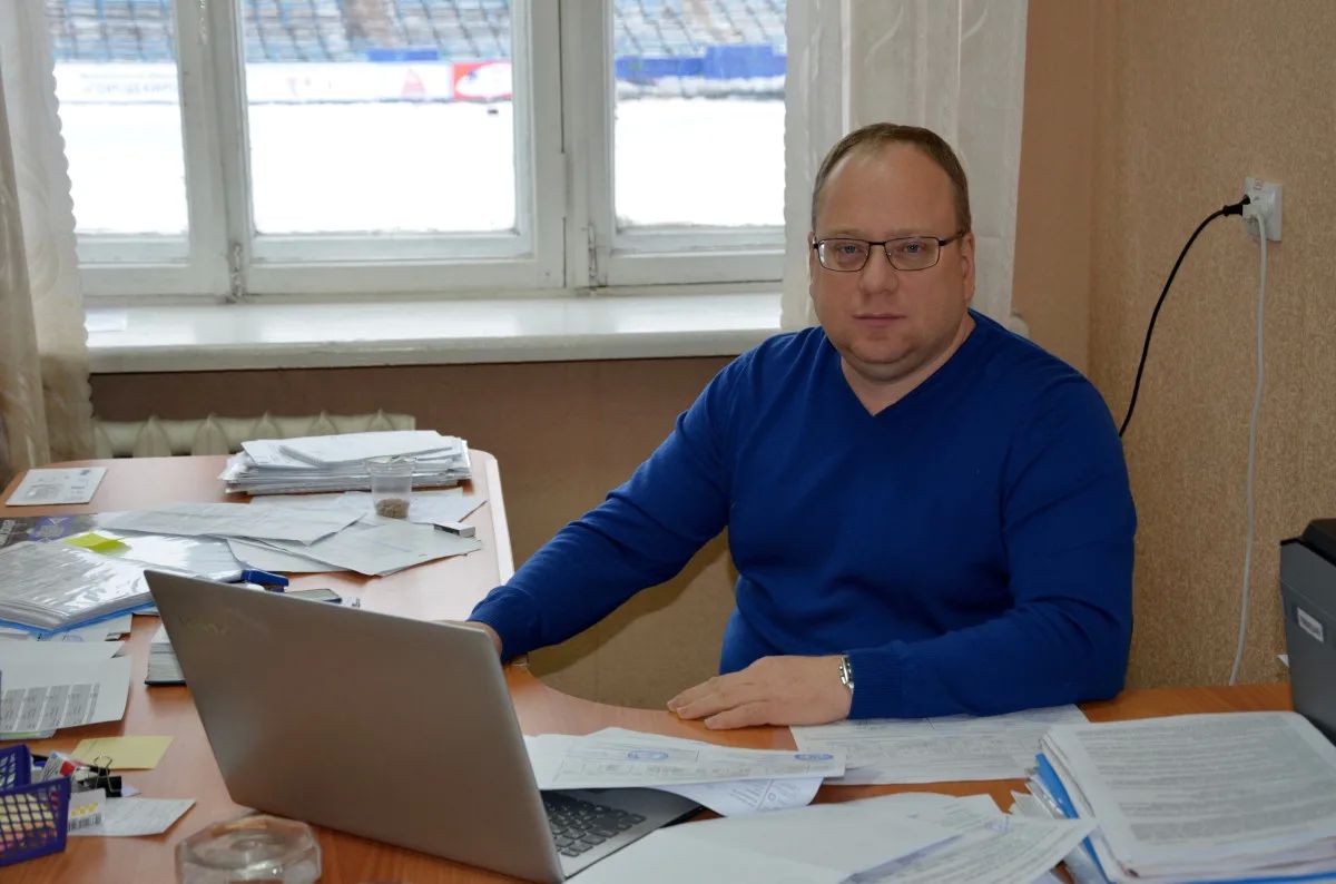 Директор кировской «Родины» Сергей Лазуткин поддержал инициативу федерации хоккея с мячом по строительству модульных ледовых арен в регионах