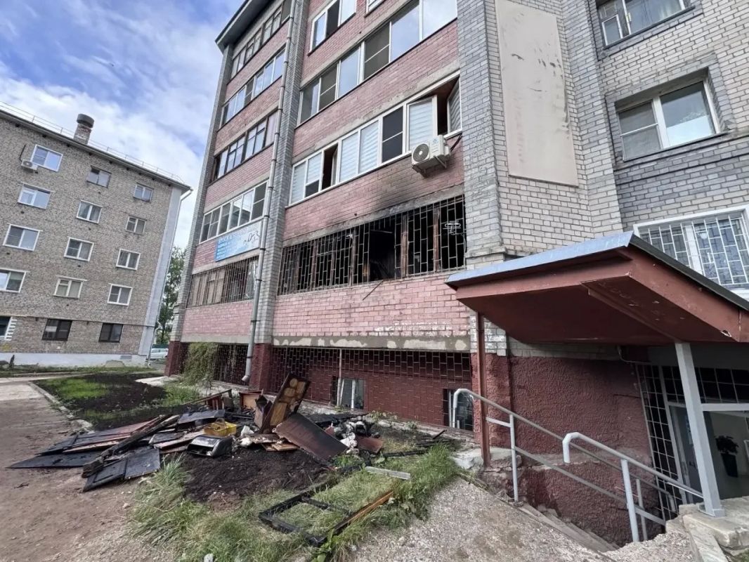 В Кирове выясняют обстоятельства гибели мужчины в результате пожара В Кирове выясняют обстоятельства гибели мужчины в результате пожара