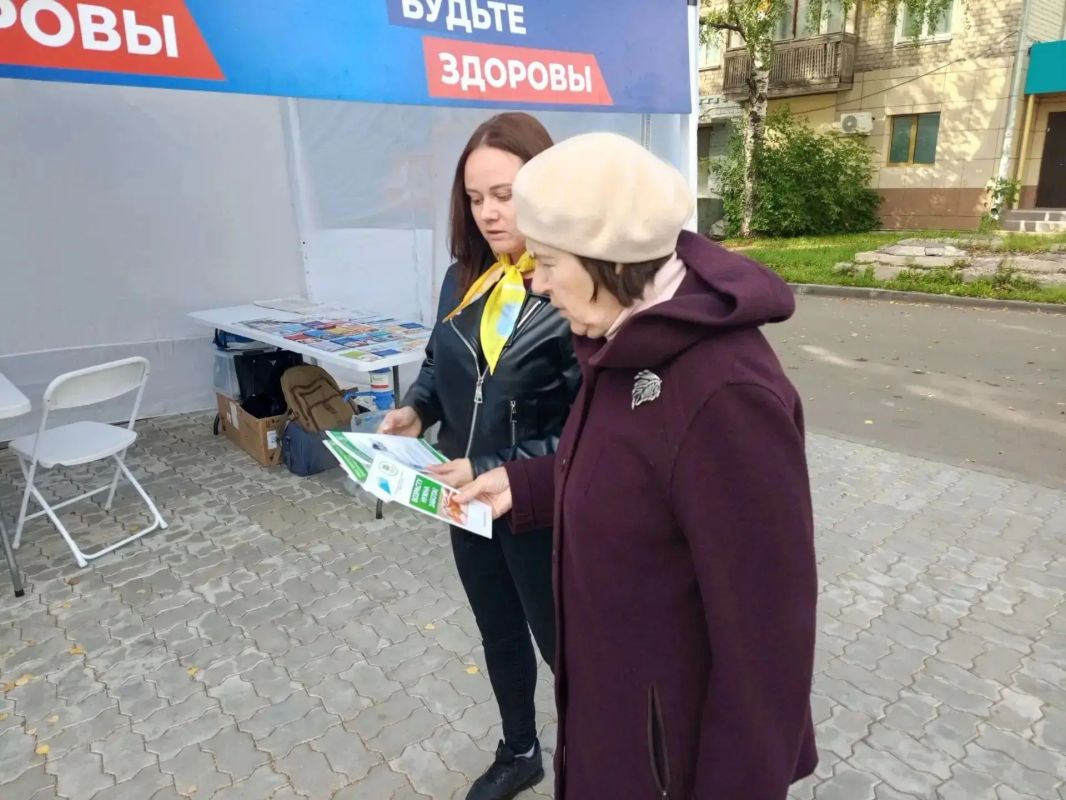 Кировчане «серебряного» возраста активно знакомятся с программой «Вятское долголетие» Кировчане «серебряного» возраста активно знакомятся с программой «Вятское долголетие»