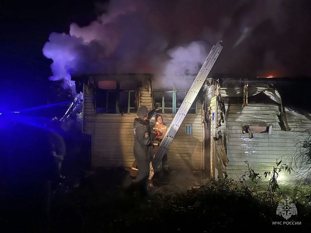 В Слободском округе на пожаре погиб мужчина В Слободском округе на пожаре погиб мужчина