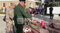 Сегодня состоялась церемония возложения цветов к Вечному огню на набережной Грина, посвященная 81-й годовщине окончания Второй мировой войны