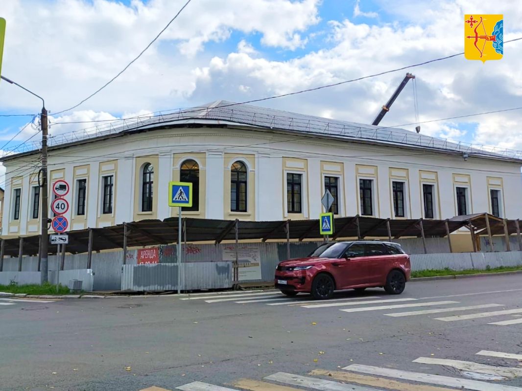 По поручению губернатора Александра Соколова в Кировской области восстанавливают исторические здания за счёт арендаторов По поручению губернатора Александра Соколова в Кировской области восстанавливают исторические здания за счёт арендаторов