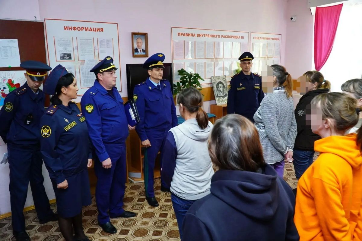 Прокурор Кировской области Юрий Рываев проверил соблюдение закона в исправительной колонии и на территории изолированного участка, функционирующего как исправительный центр Прокурор Кировской области Юрий Рываев проверил соблюдение закона в исправительной колонии и на территории изолированного участка, функционирующего как исправительный центр