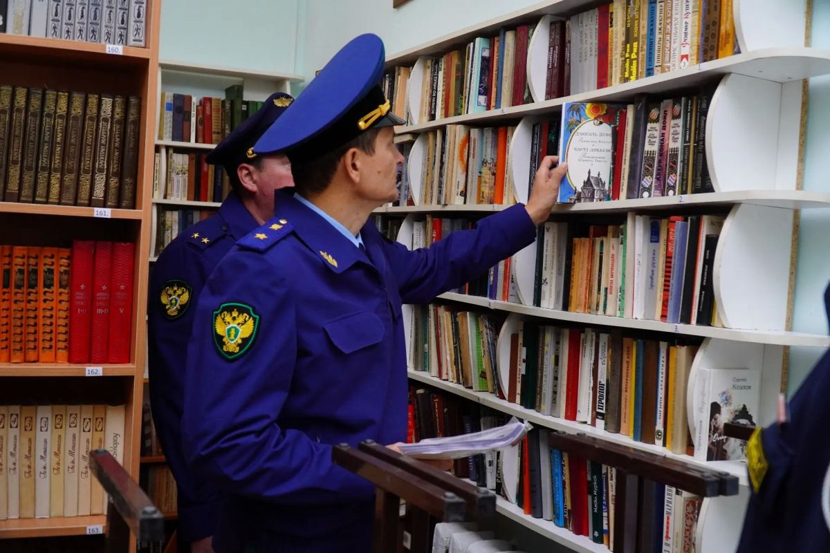 Прокурор Кировской области Юрий Рываев проверил соблюдение закона в исправительной колонии и на территории изолированного участка, функционирующего как исправительный центр Прокурор Кировской области Юрий Рываев проверил соблюдение закона в исправительной колонии и на территории изолированного участка, функционирующего как исправительный центр
