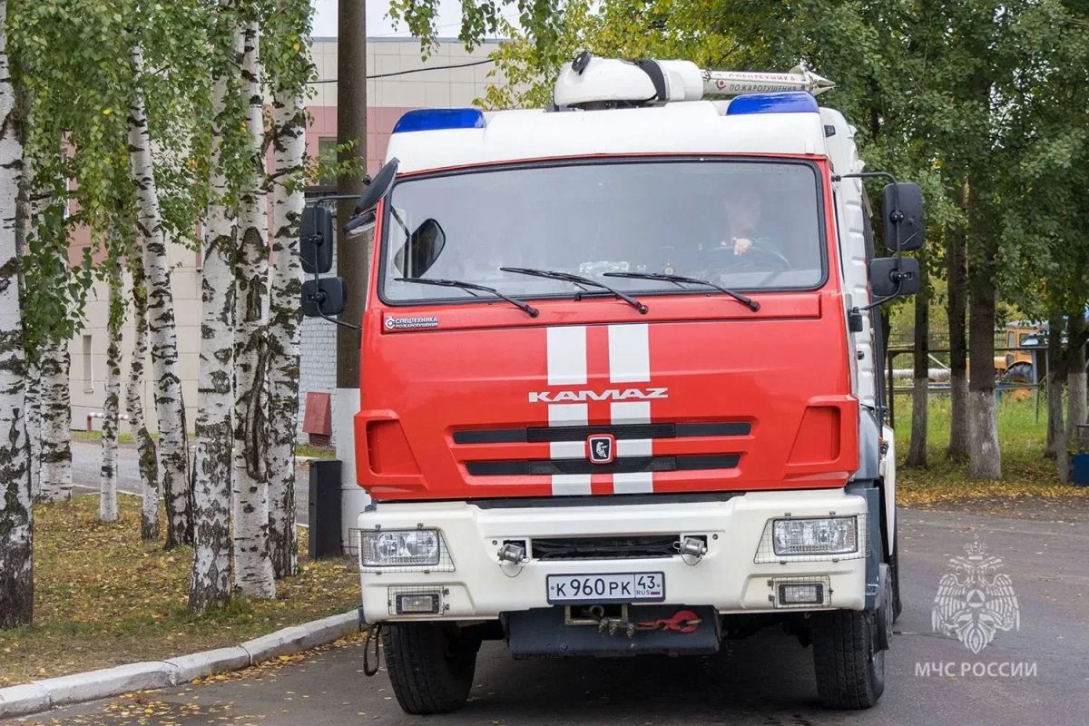 МЧС: за сутки в Кировской области потушили один пожар и отработали четыре ДТП