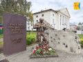В городе Мураши открыли мемориальный комплекс и сквер памяти участникам специальной военной операции