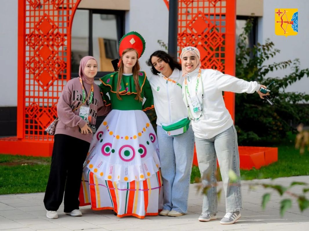 Участники Международного фестиваля молодёжи из других стран посетят Кировскую область Участники Международного фестиваля молодёжи из других стран посетят Кировскую область