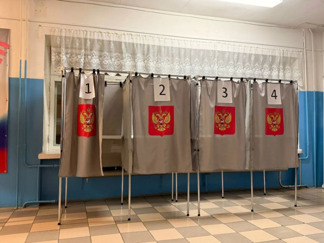 По итогам обработки 13,88% протоколов на выборах в Госдуму лидирует партия «Единая Россия» — она набрала 57,54% голосов