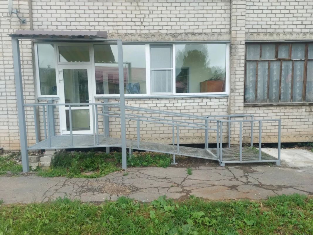 Судебные приставы добились исполнения решения суда об обустройстве пандуса для женщины с инвалидностью в Советске