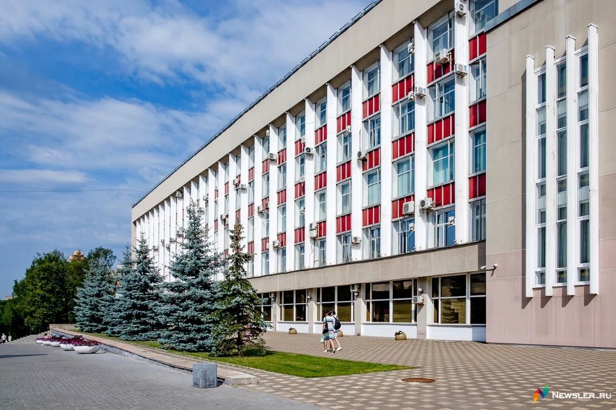 Власти Кирова решили продать муниципальные гаражи