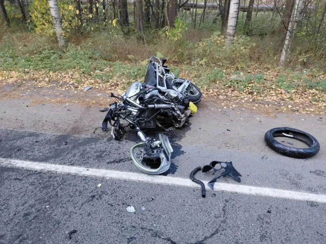 В Кирово-Чепецке в результате тройного ДТП погиб мотоциклист В Кирово-Чепецке в результате тройного ДТП погиб мотоциклист