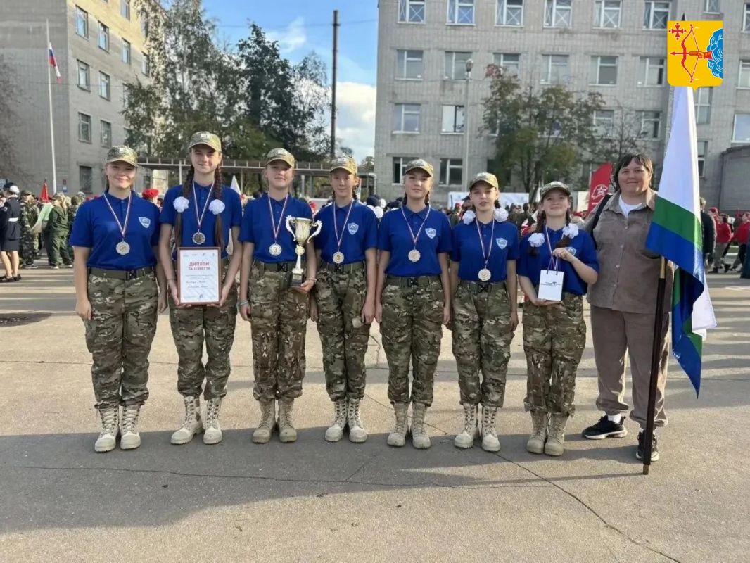 Команда «Беркут» из Зуевки заняла третье место на Всероссийском этапе военно-патриотической игры «Девушки в погонах» Команда «Беркут» из Зуевки заняла третье место на Всероссийском этапе военно-патриотической игры «Девушки в погонах»