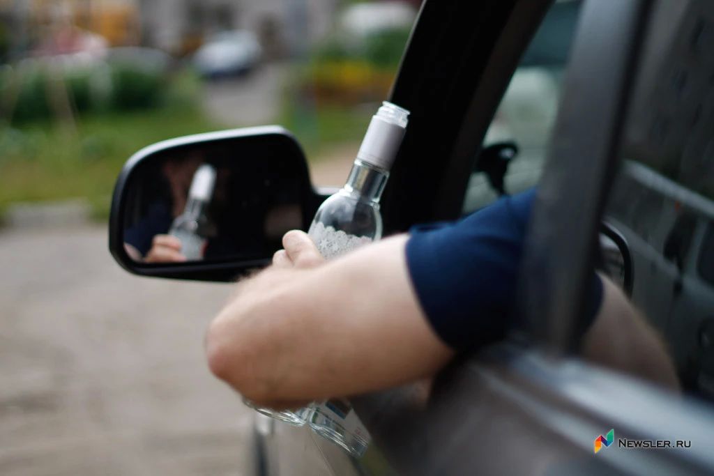 В Куменах суд конфисковал автомобиль у водителя, повторно управлявшего им в состоянии опьянения