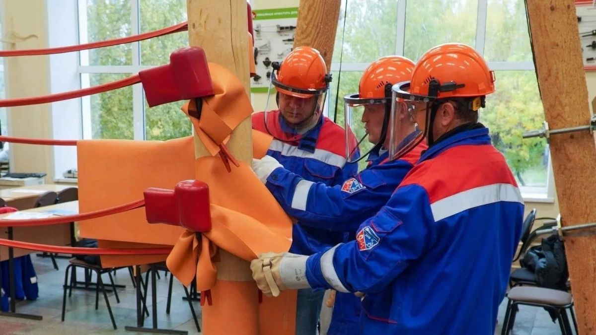 300 педагогов работают в учебных центрах «Россети Центр» и «Россети Центр и Приволжье»
