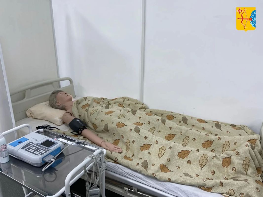 В Кировском медицинском колледже и его филиалах в Котельниче, Уржуме, Омутнинске и Советске учатся 2293 студента по 8 специальностям В Кировском медицинском колледже и его филиалах в Котельниче, Уржуме, Омутнинске и Советске учатся 2293 студента по 8 специальностям