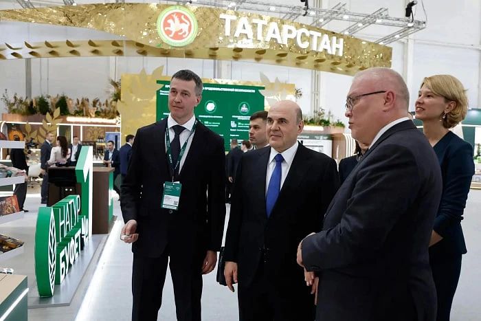 Александр Соколов рассказал Михаилу Мишустину о достижениях кировских аграриев Александр Соколов рассказал Михаилу Мишустину о достижениях кировских аграриев