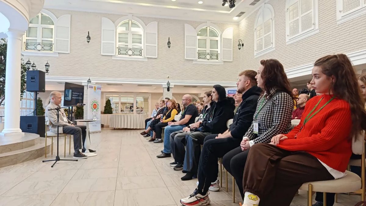 В рамках Третьего Общероссийского Медиафорума «Народные промыслы России» прошли мастер-классы В рамках Третьего Общероссийского Медиафорума «Народные промыслы России» прошли мастер-классы