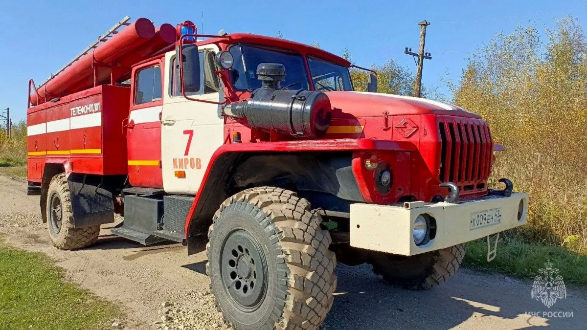 Два пожара, один пострадавший: сводка МЧС за 7 октября