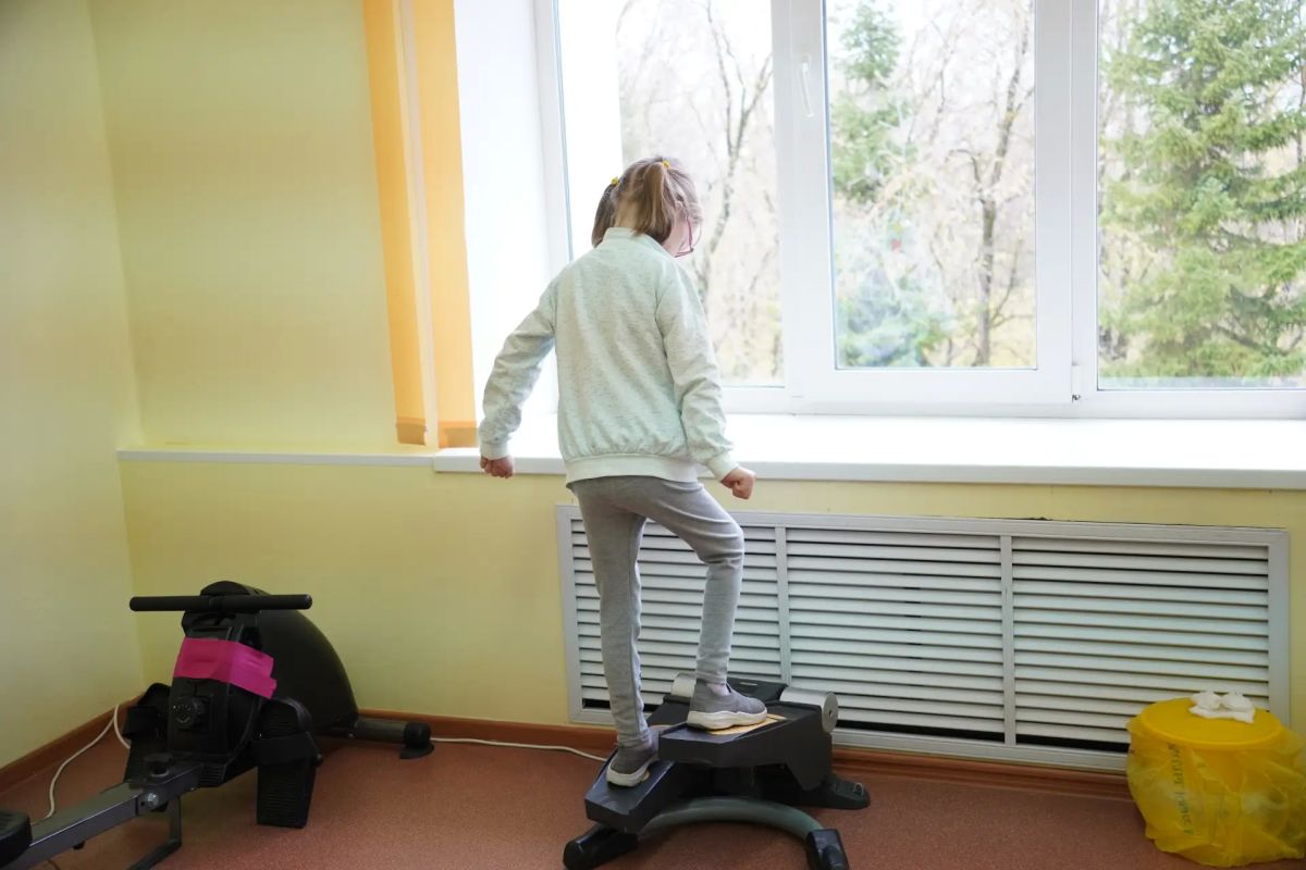 С начала года в детском центре «Айболит» медицинскую реабилитацию прошли более 1200 детей С начала года в детском центре «Айболит» медицинскую реабилитацию прошли более 1200 детей