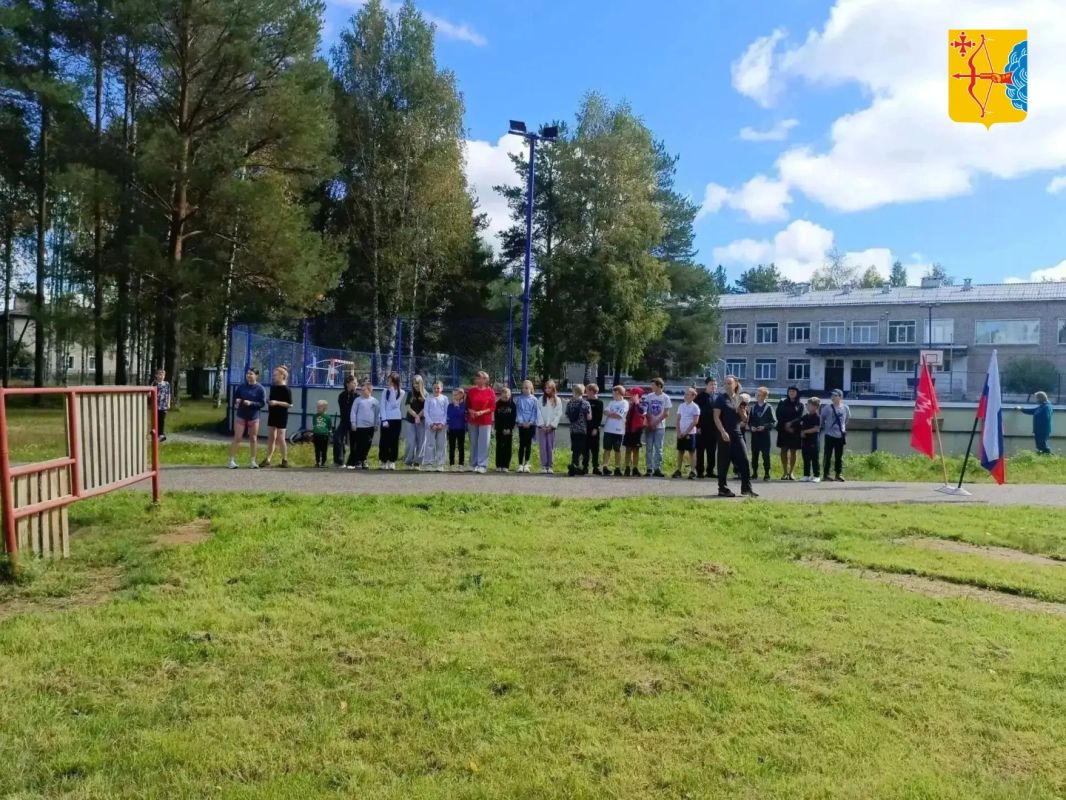 Спортивная инфраструктура школы посёлка Светлополянск открыта для всех жителей Спортивная инфраструктура школы посёлка Светлополянск открыта для всех жителей