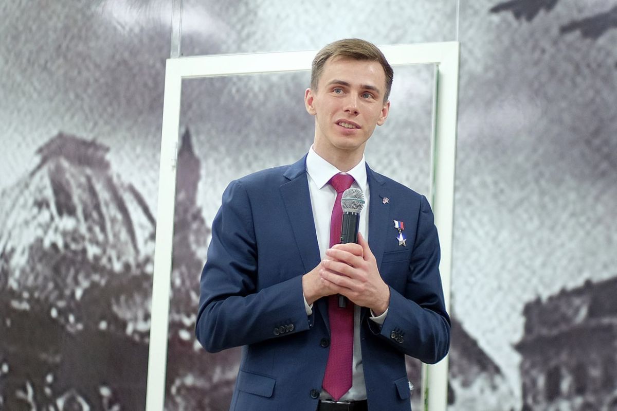 Владислав Головин: в Кировской области 108 мер поддержки участников СВО и их семей