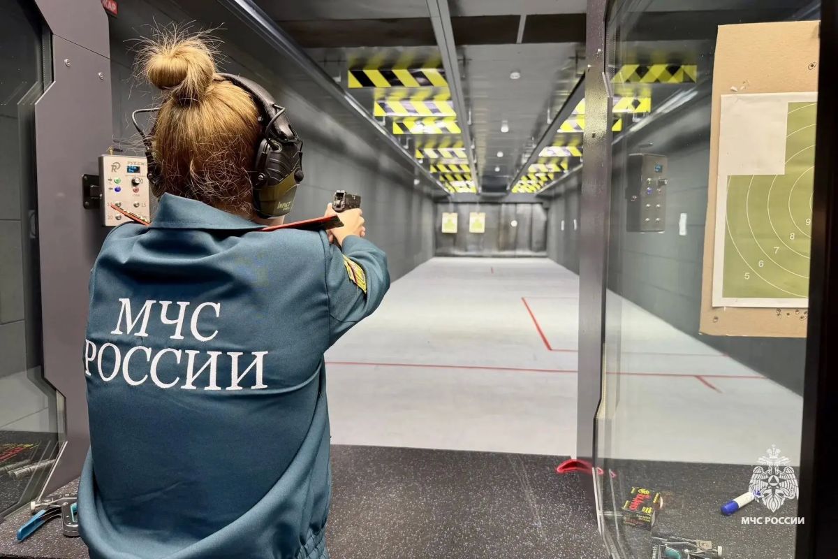 «Мы видим сквозь пепел». Дознаватель отделения надзорной деятельности и профилактической работы Орловского района Екатерина Елькина стала победителем конкурса профмастерства в Приволжье и одной из лучших в России. «Мы видим сквозь пепел». Дознаватель отделения надзорной деятельности и профилактической работы Орловского района Екатерина Елькина стала победителем конкурса профмастерства в Приволжье и одной из лучших в России.