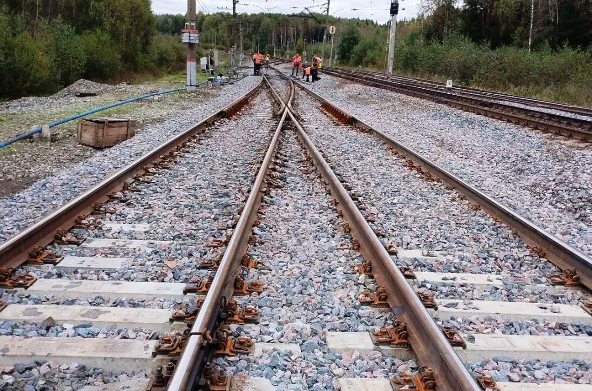 В Кировской области меняются рельсы В Кировской области меняются рельсы
