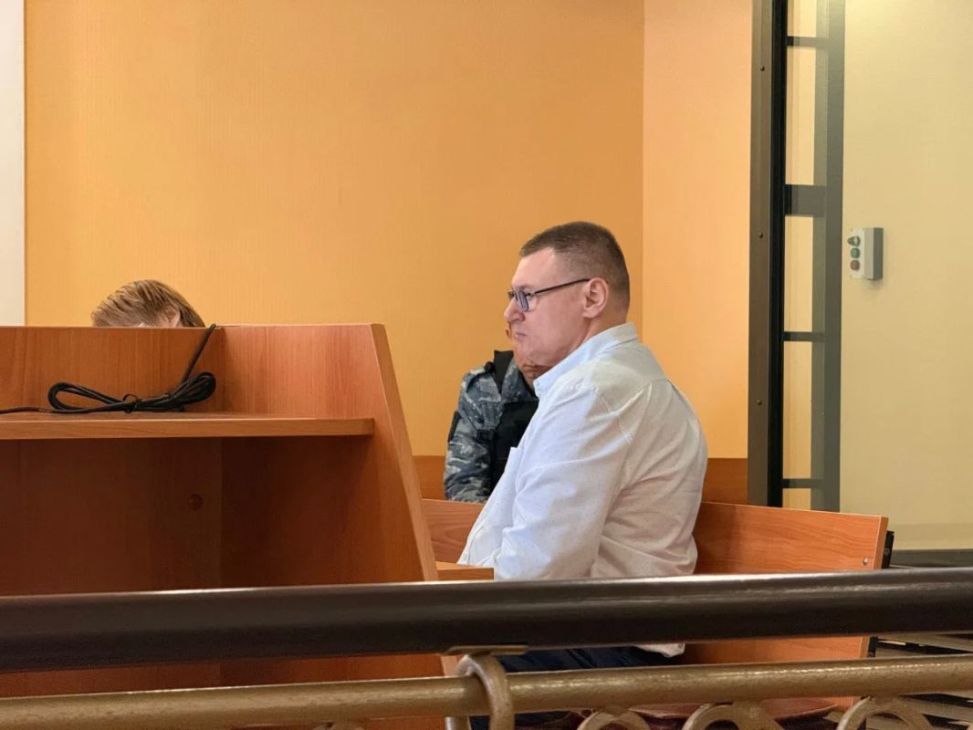 В тг-канале кировского юриста появился пост с содержанием письма из СИЗО от Антона Долгих