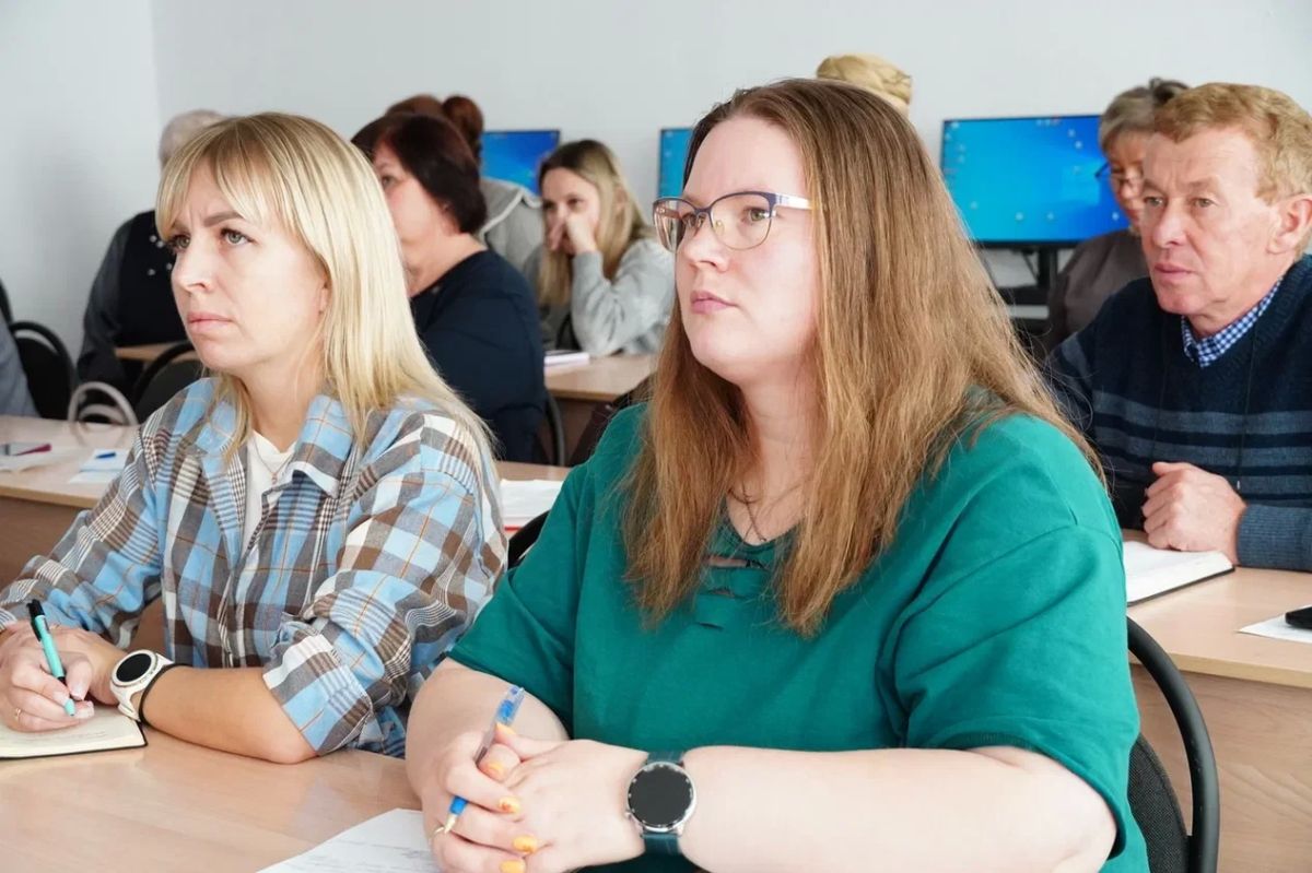 В регионе обсудили развитие цифровой образовательной среды В регионе обсудили развитие цифровой образовательной среды